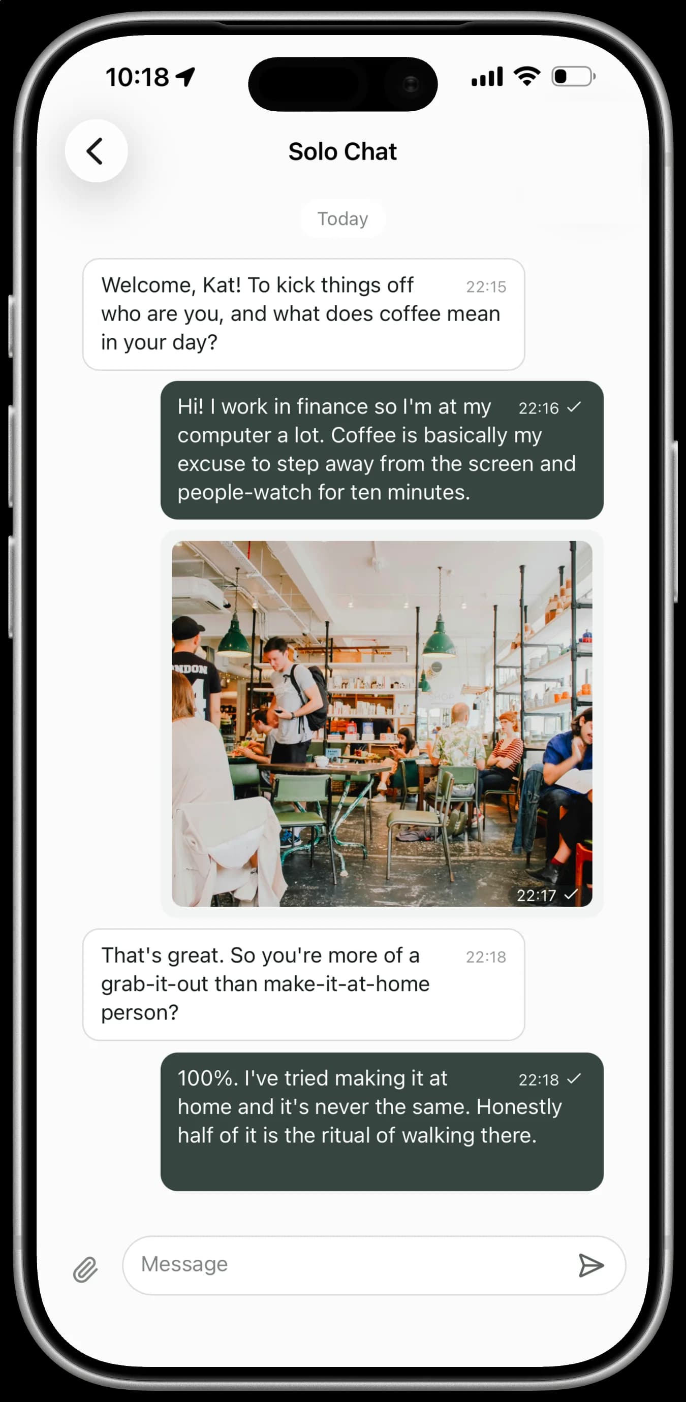 A respondent replying to a daily task with a photo inside the DELVA chat